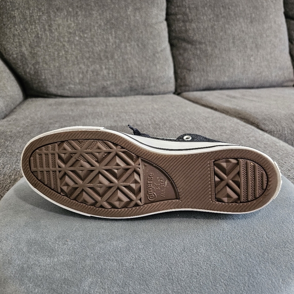 Converse Custom Chuck Taylor All Star Floral Embroidery High Top - Picture 15 of 16